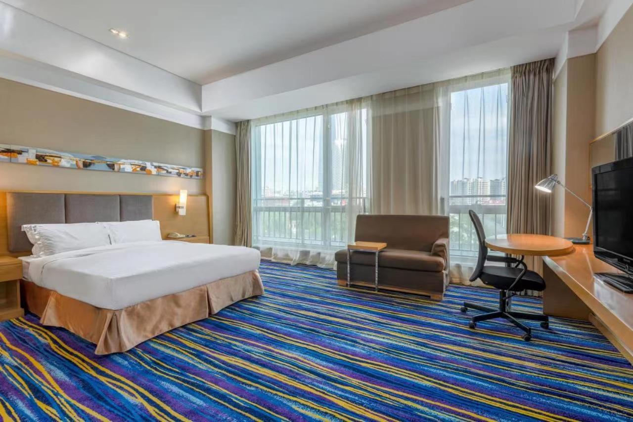 Holiday Inn Express Tianjin Heping By Ihg Екстер'єр фото