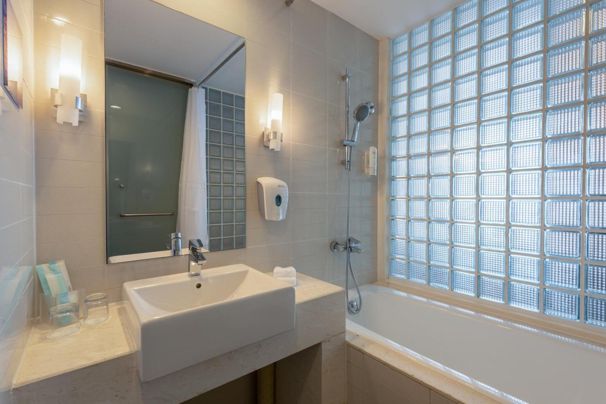 Holiday Inn Express Tianjin Heping By Ihg Екстер'єр фото